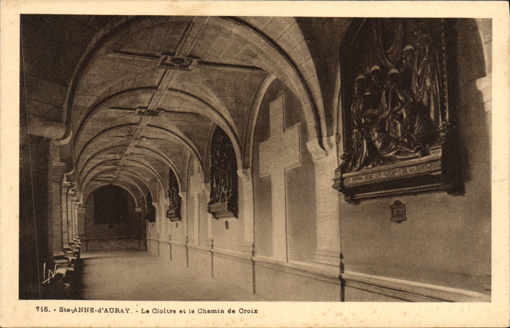 VINTAGE POSTCARD co. Anne d' Auray the cloister and the way of cross