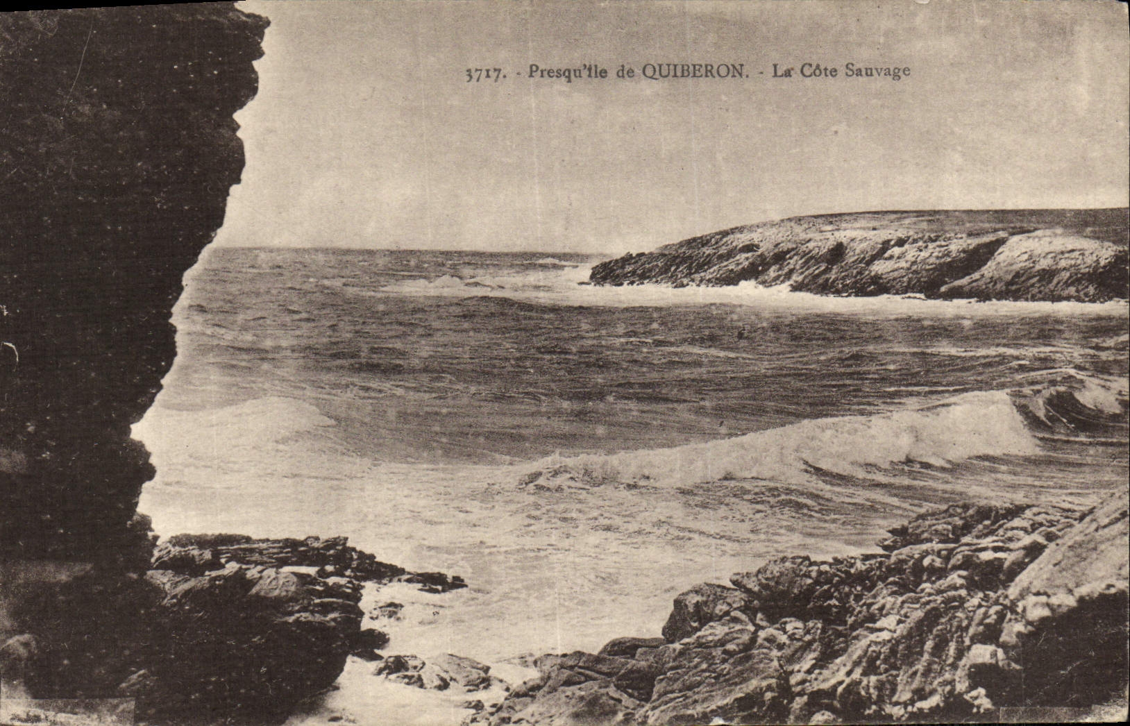 VINTAGE POSTCARD Peninsula of Quiberon the Wild Dimension