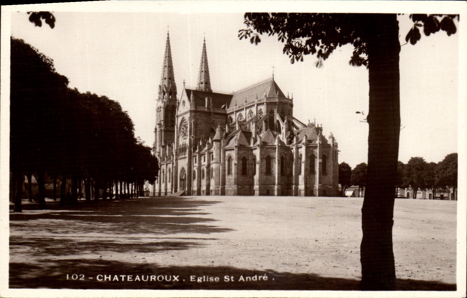 CPA Chateauroux Eglise St Andre