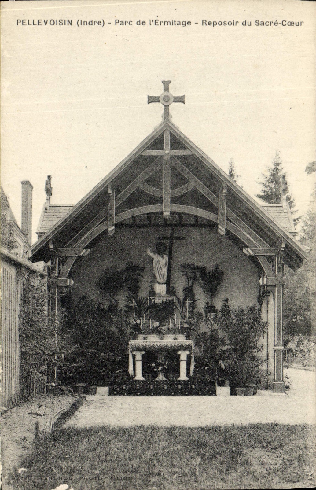 Parque de Pellevoisin de la POSTAL de la VENDIMIA del lugar de reclinación de la ermita del corazón de la consagración