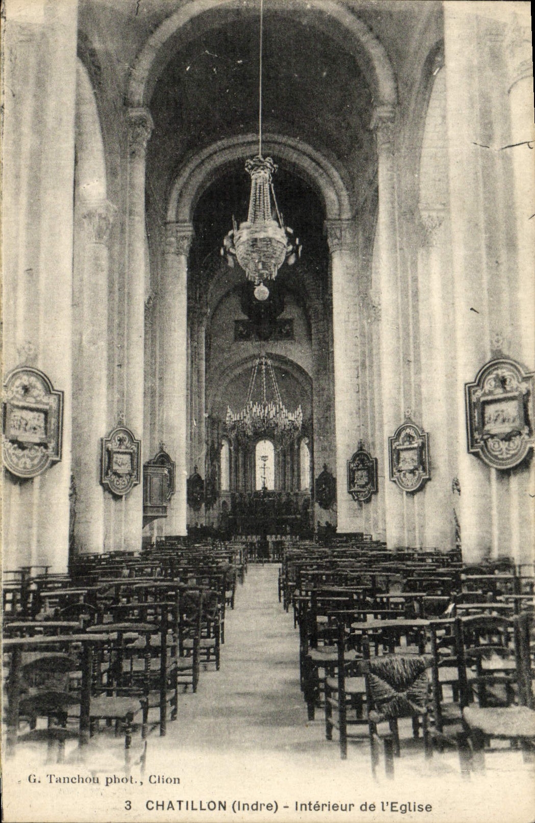 POSTAL Chatillon interior de la VENDIMIA de la iglesia