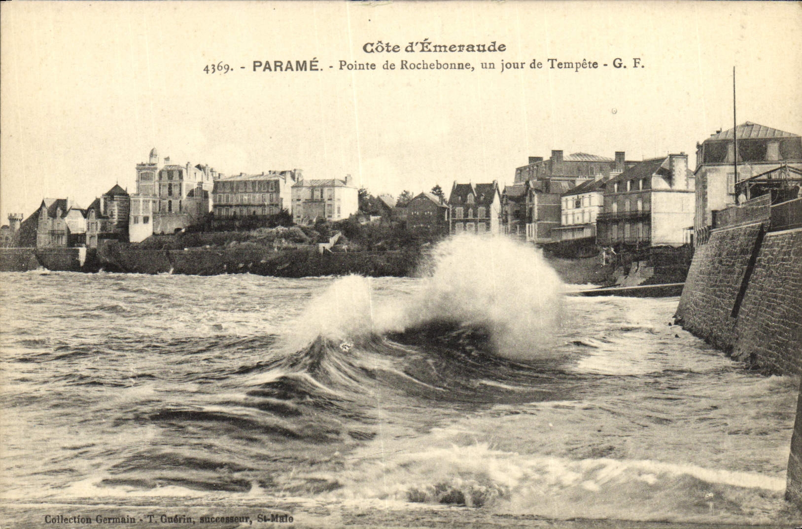 CPA Cote d'Emeraude Parame Pointe De Rochebonne Un Jour De Tempete