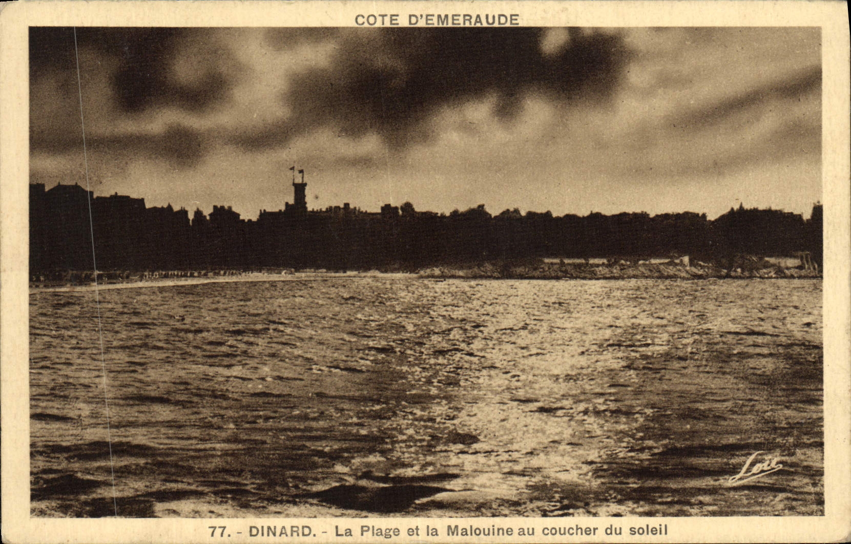 CPA Cote d'Emeraude Dinard La Plage Et La Malouine au Coucher Du Soleil