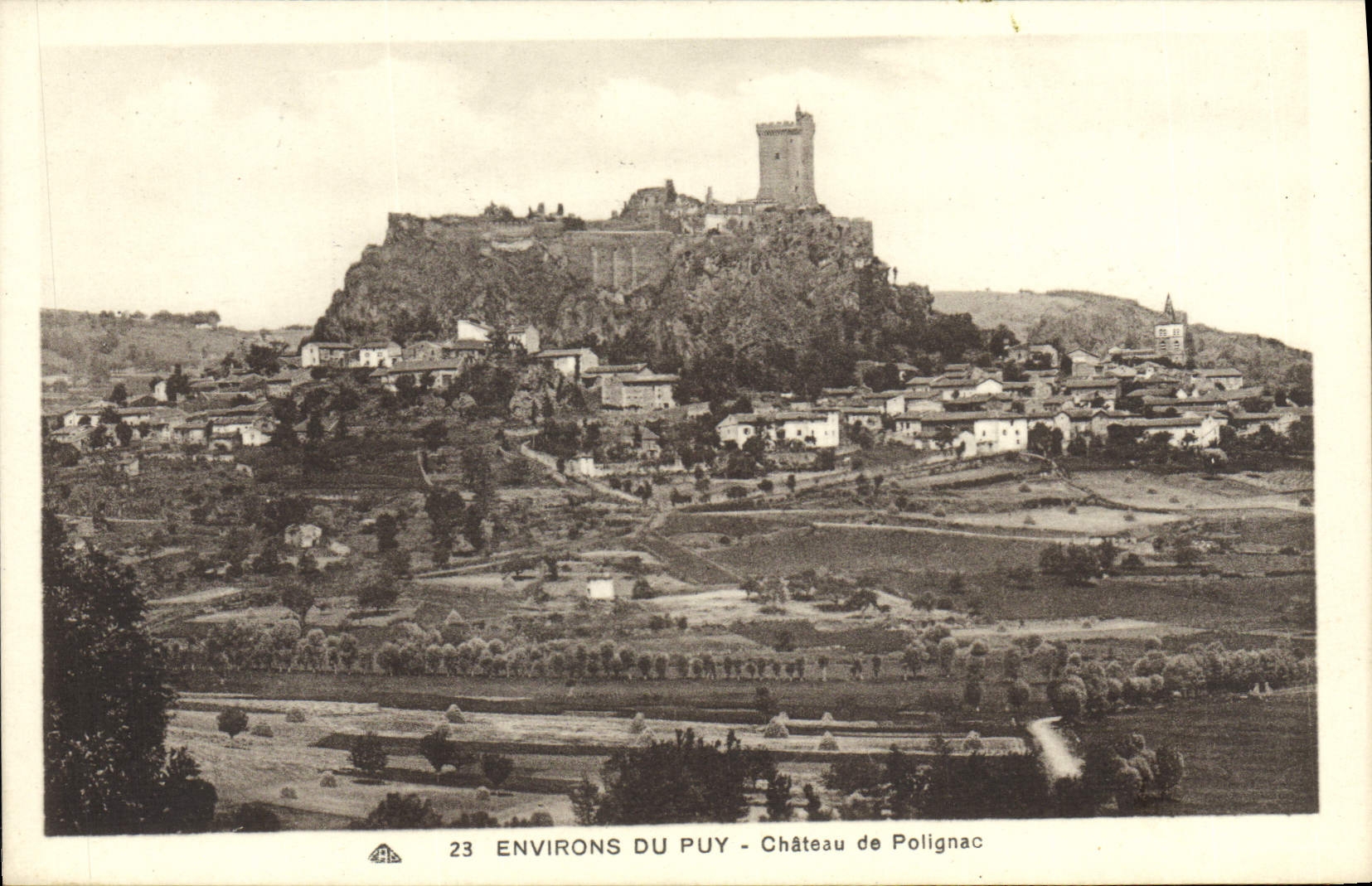 VINTAGE POSTCARD Surroundings Of Puy Castle De Polignac