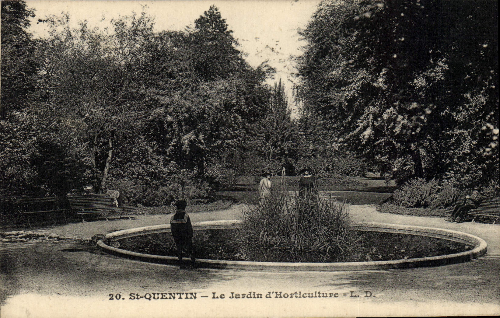St Quentin de la POSTAL de la VENDIMIA el jardín de la horticultura