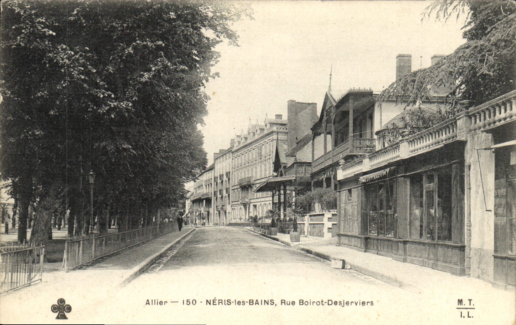 CPA Neris Les Bins Rue Boirot Desjerviers