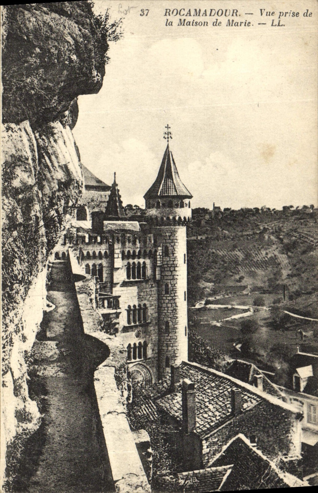 CPA Rocamadour Vue Prise De La Maison De Marie