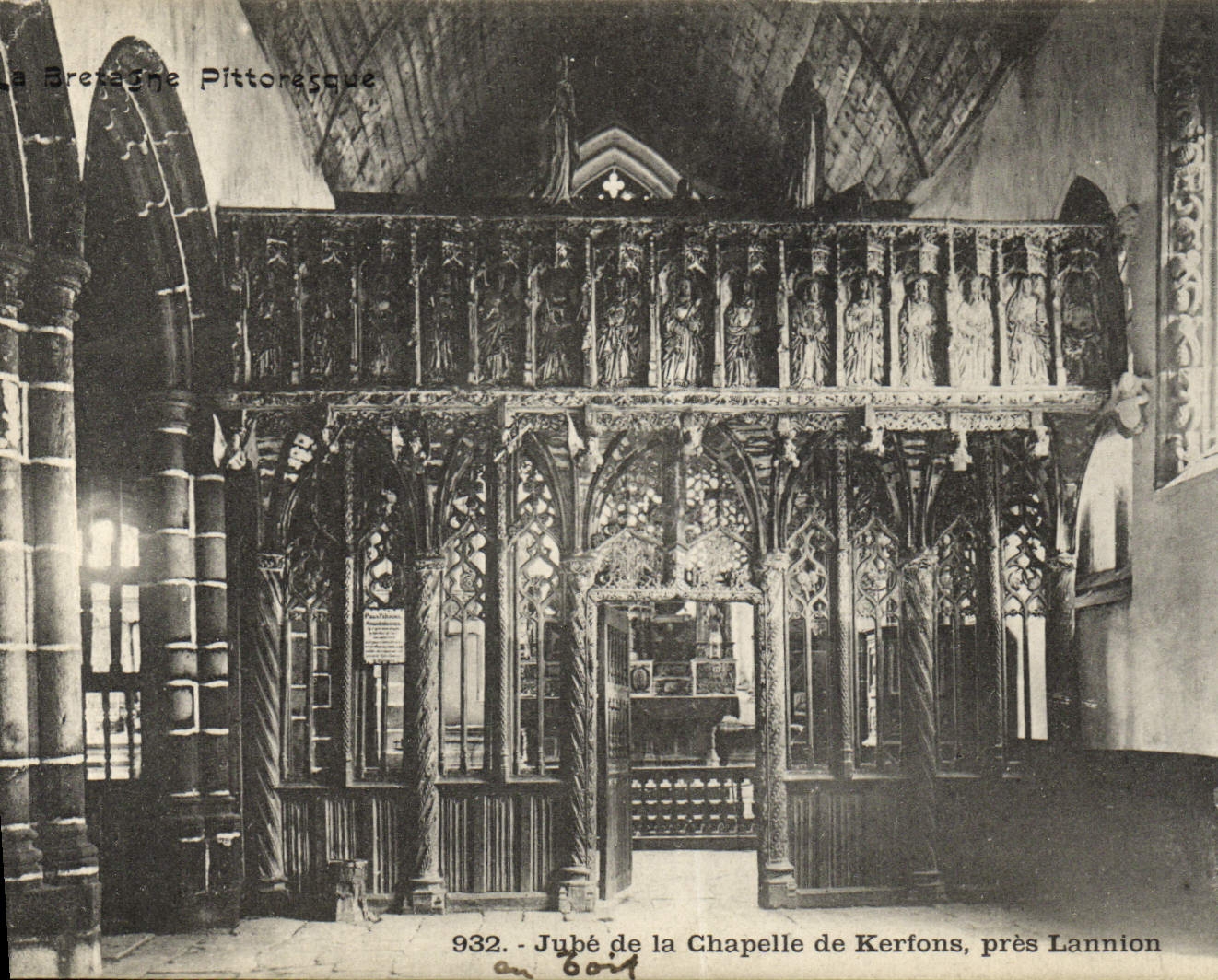 VINTAGE POSTCARD Picturesque Brittany Jube Of the Vault De Kerfons Close Lannion