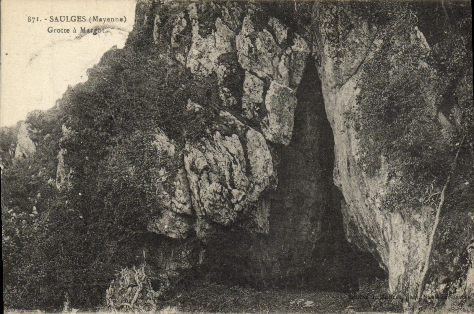 CPA Saulges Grotte A Margot