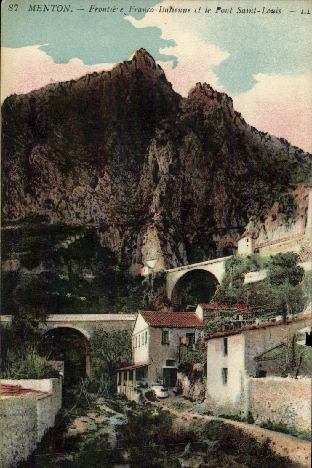 CPA Menton Frontaine Et Le Pont Saint Louis
