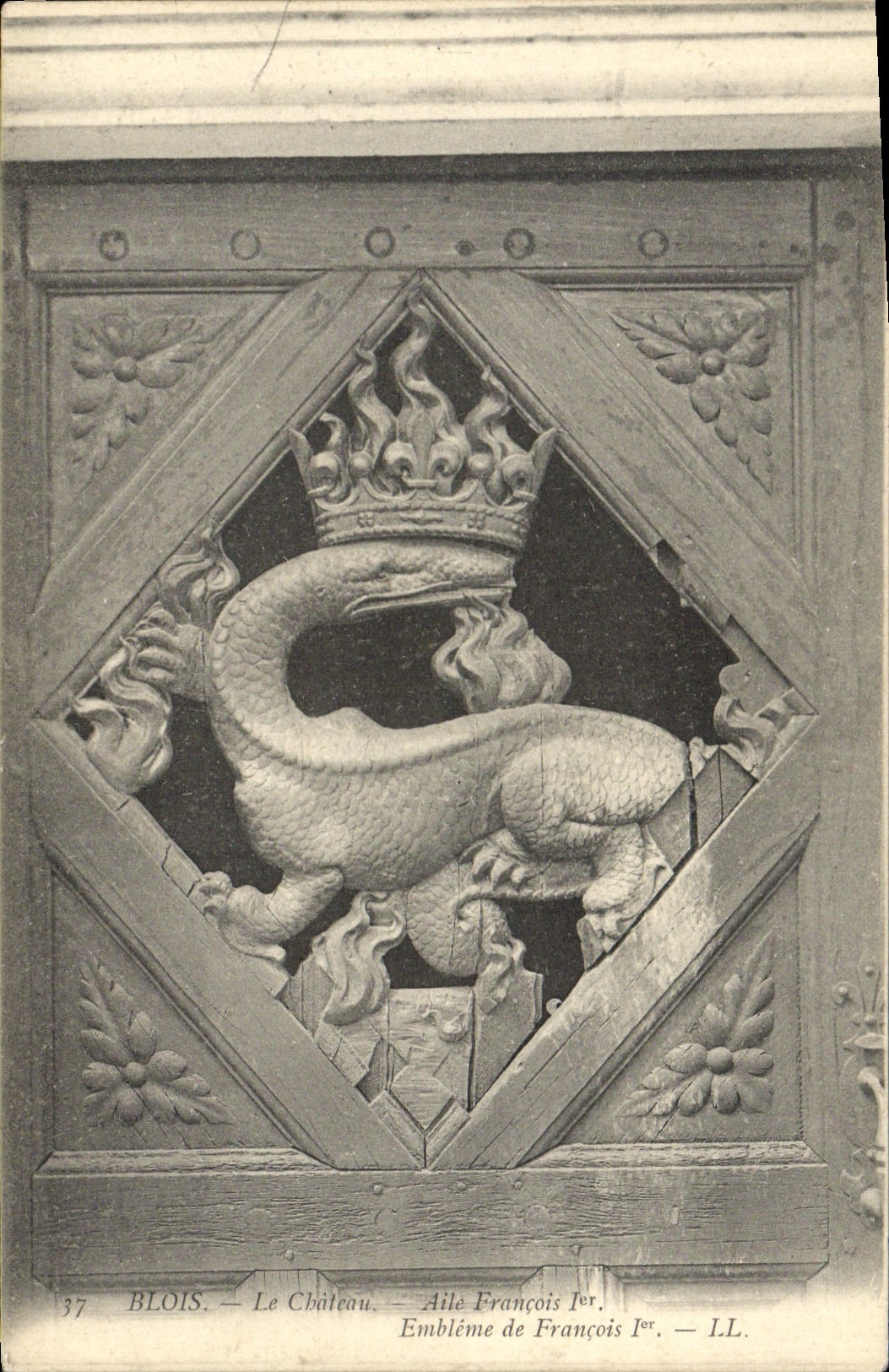 CPA Blois Le Chateau Aile Francois 1er Embleme De Francois 1er