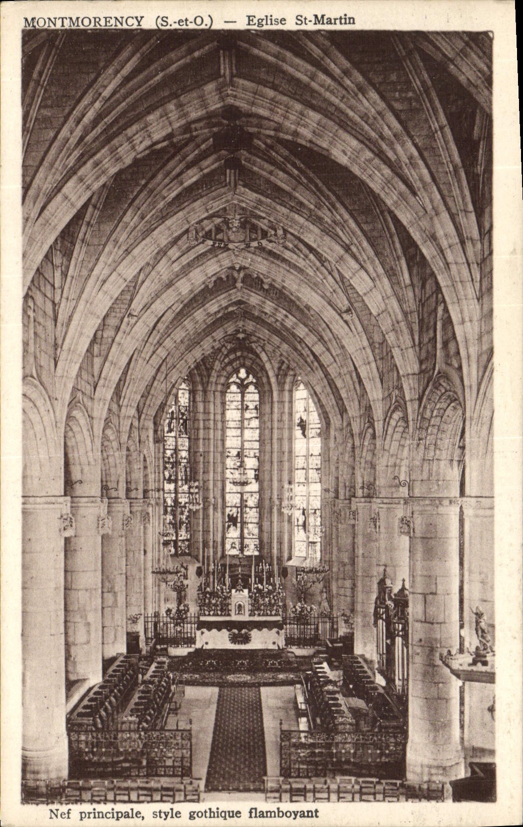 VINTAGE POSTCARD Montmorency Church St Martin principal nave