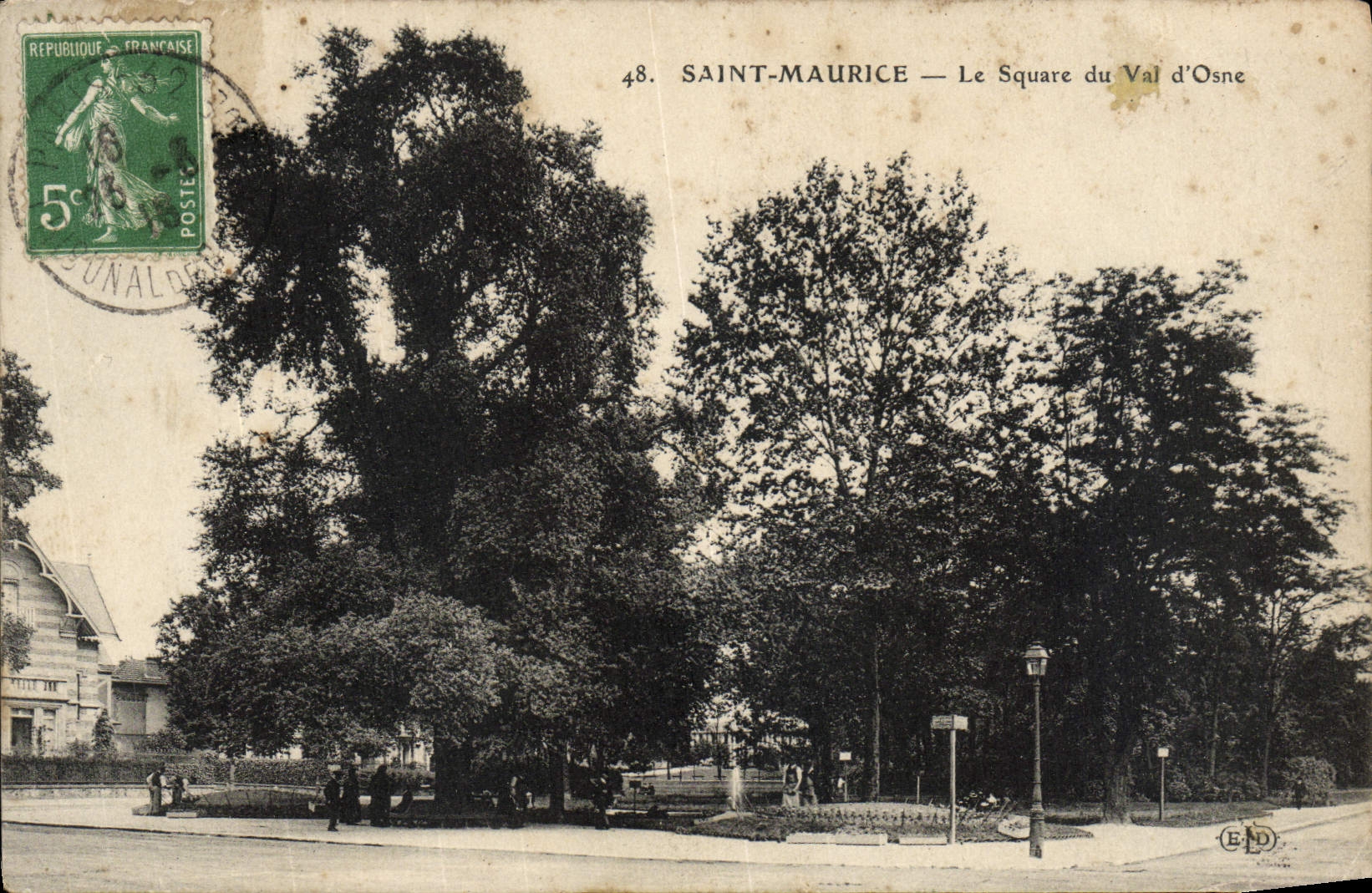 VINTAGE POSTCARD Holy Maurice the Public garden Of the Valley D' Osne