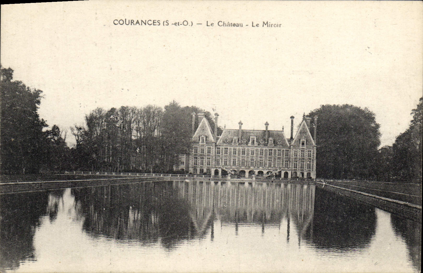 CPA Courances Le Chateau Le miroir