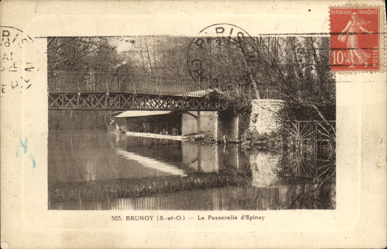 VINTAGE POSTCARD Brunoy the Footbridge of Epinay Laundrette