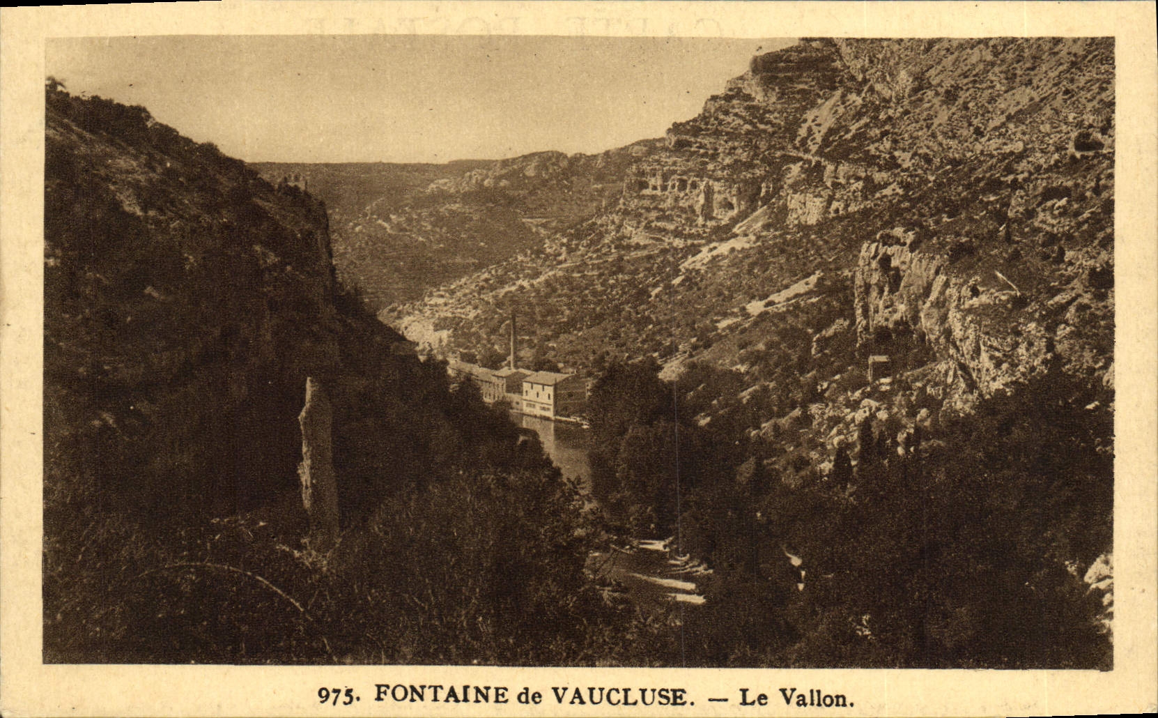 VINTAGE POSTCARD Fountain of Vaucluse the Small valley