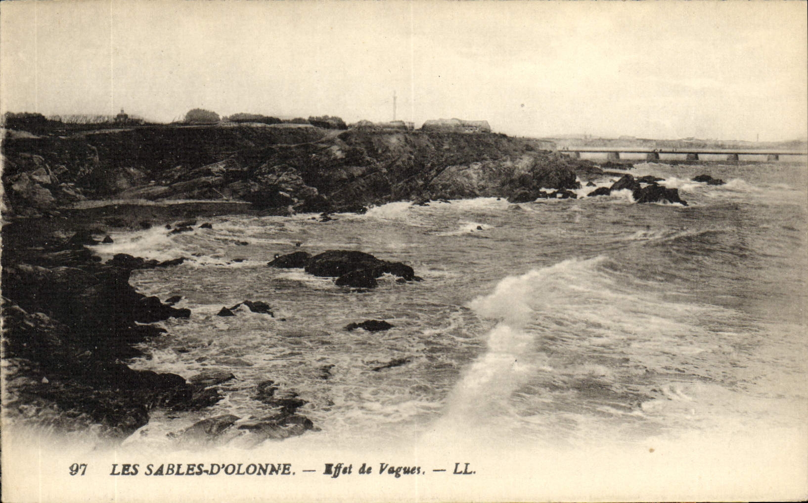 Ondas del efecto de la POSTAL de la VENDIMIA Sables d'Olonne