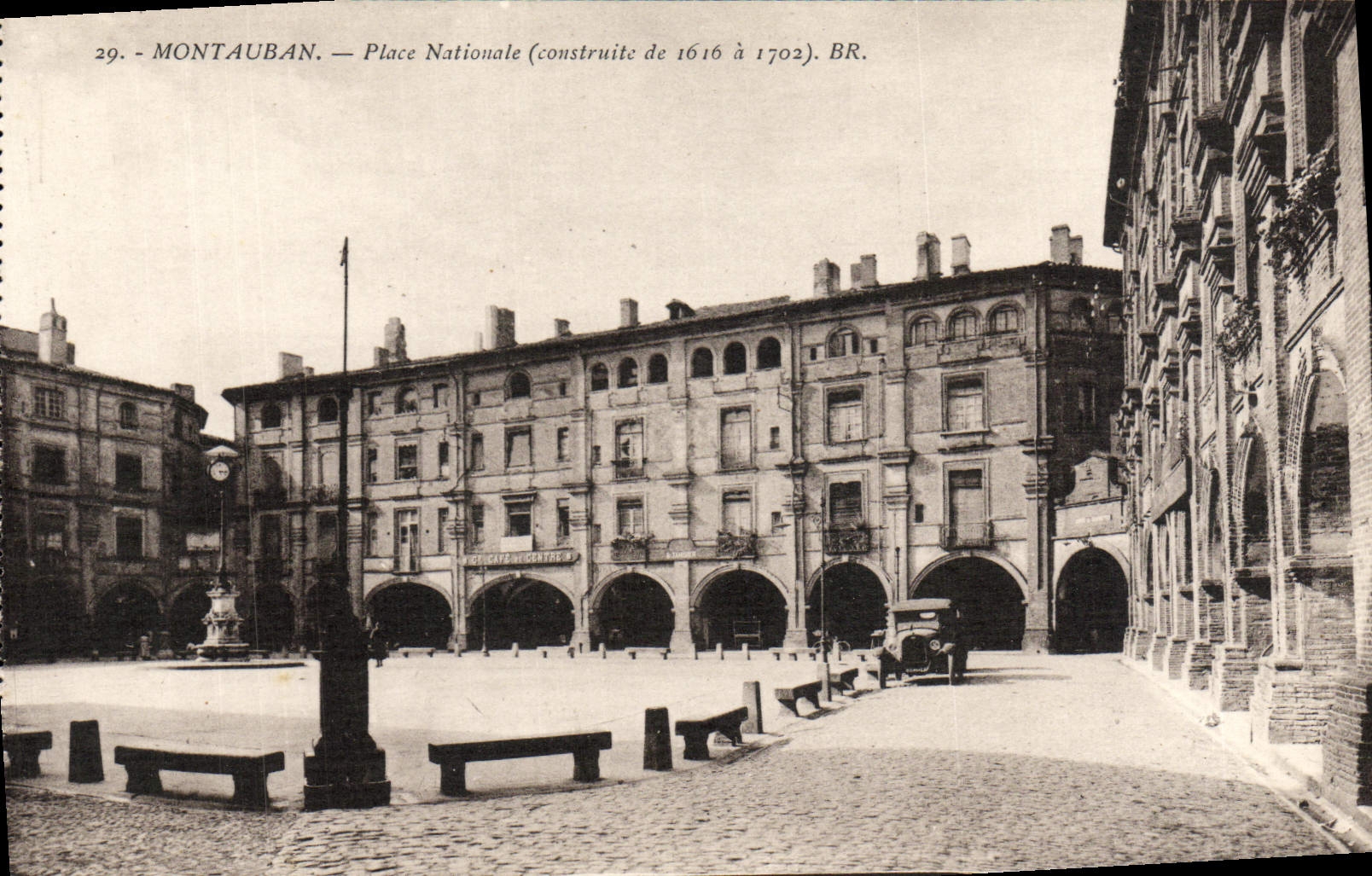 CPA Montauban Place Nationale 