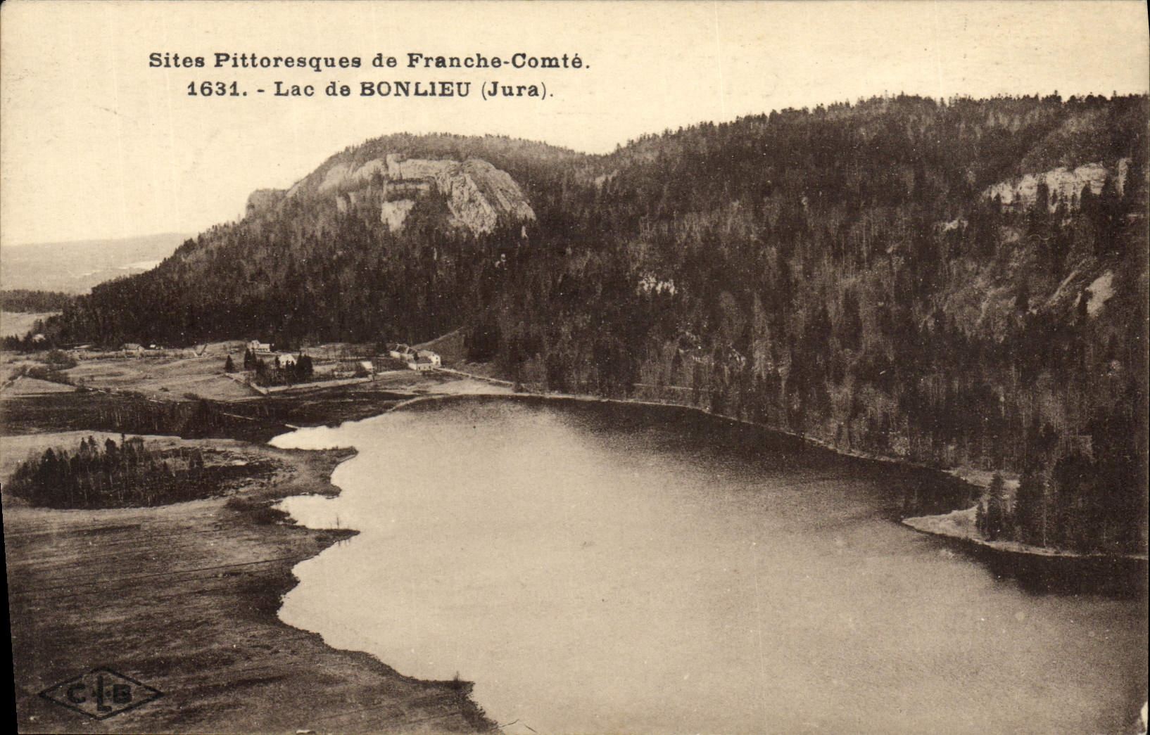 VINTAGE POSTCARD Lake De Bonlieu