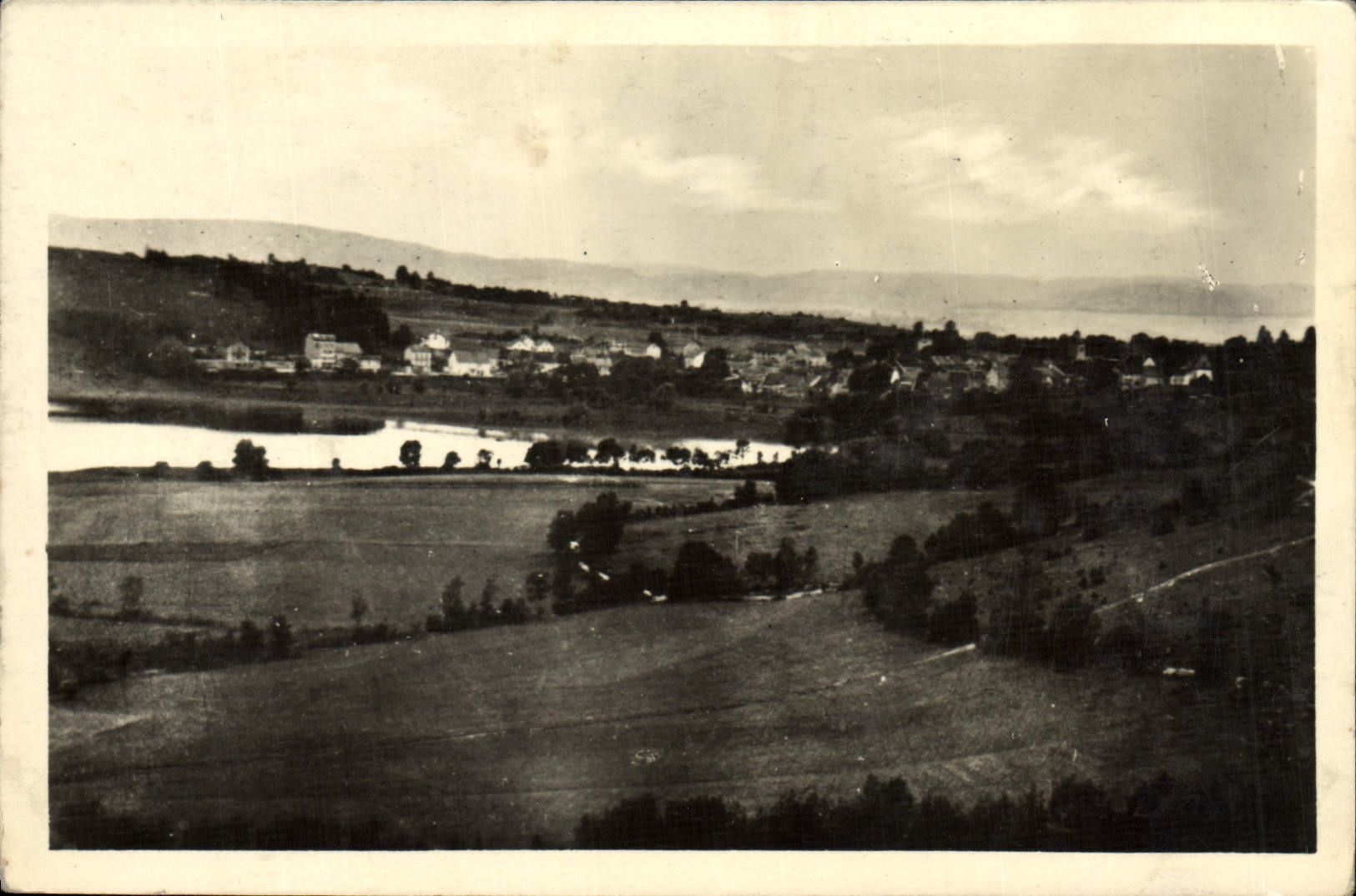CPA Clairvaux Le Lac et Vue Generale