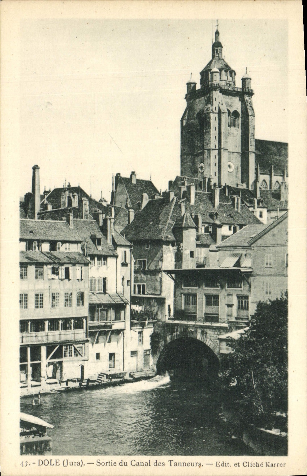 CPA Dole Sortie du Canal des Tanneurs