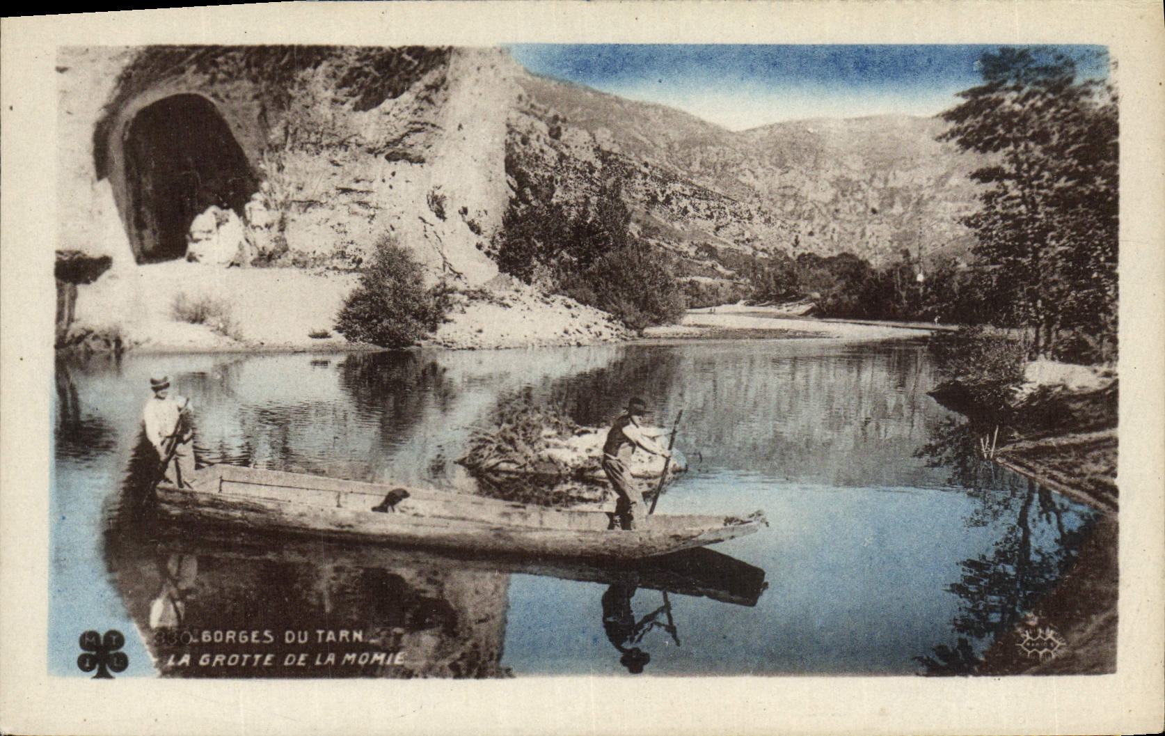 VINTAGE POSTCARD Gorges of the Tarn the cave of the mummy