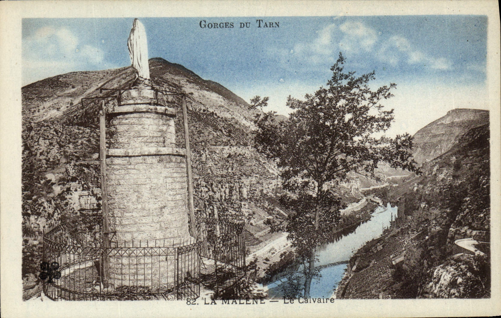 VINTAGE POSTCARD Gorges of the Tarn Malene the martyrdom