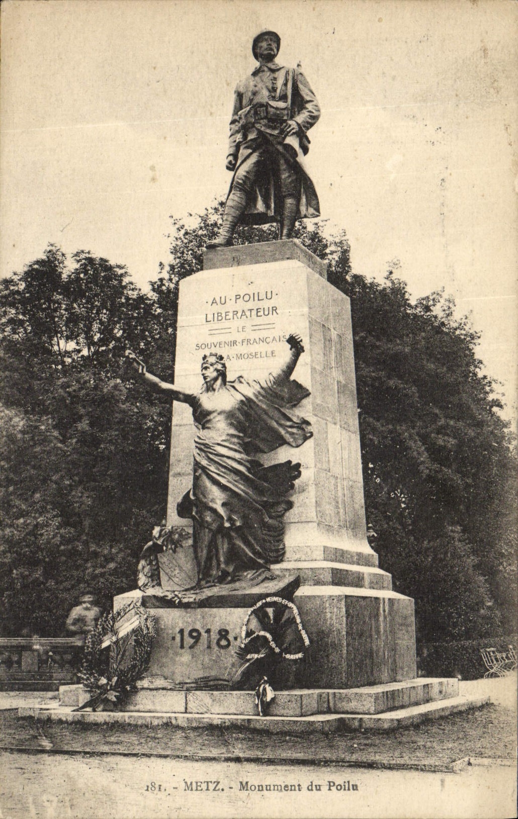 Monumento de Metz de la POSTAL de la VENDIMIA de Militaria melenudo