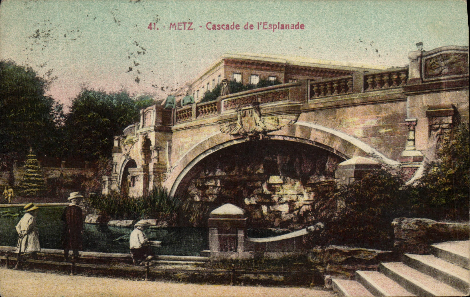 Cascadas de Metz de la POSTAL de la VENDIMIA de los niños de la explanada