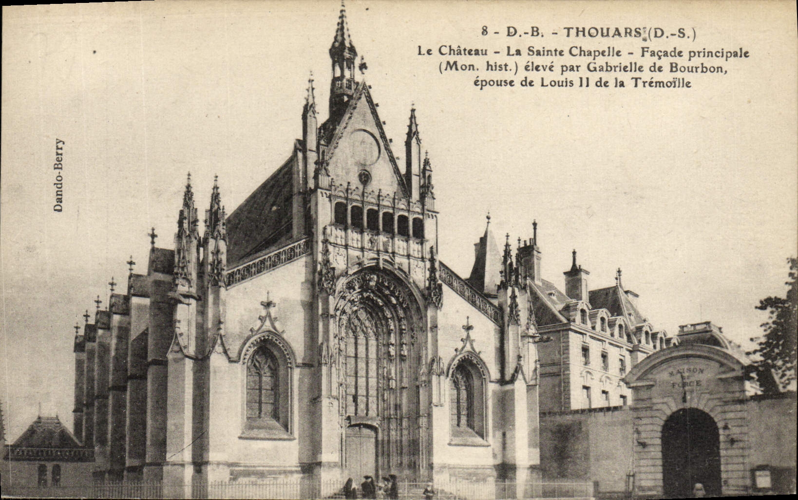CPA Thouars Le Chateau La Sainte Chapelle Facade Principale