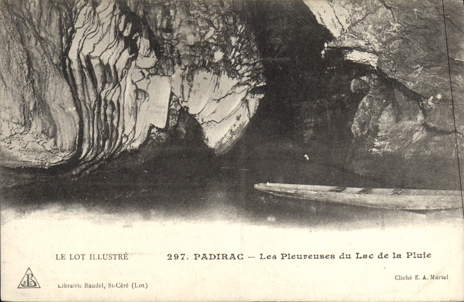 VINTAGE POSTCARD the Batch Illustere Padirac the Whining ones Of the Lake Of the Rain