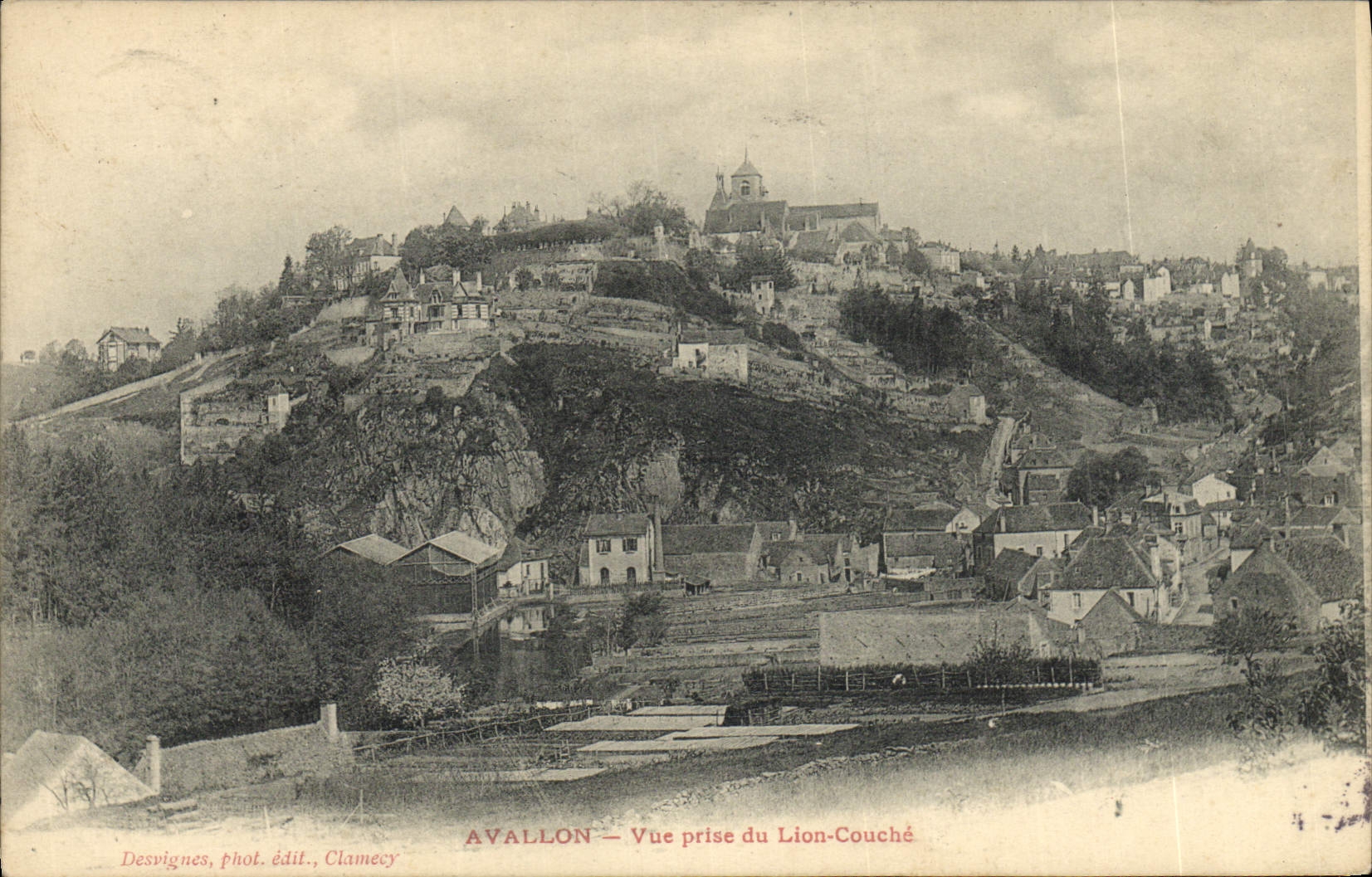 CPA Avallon Vue Prise Du Lion Couche