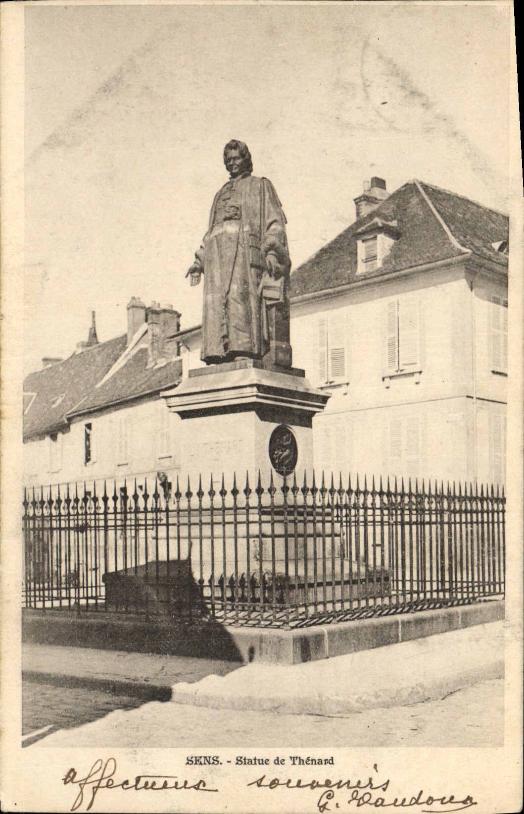 VINTAGE POSTCARD Sens Rules De Thenard