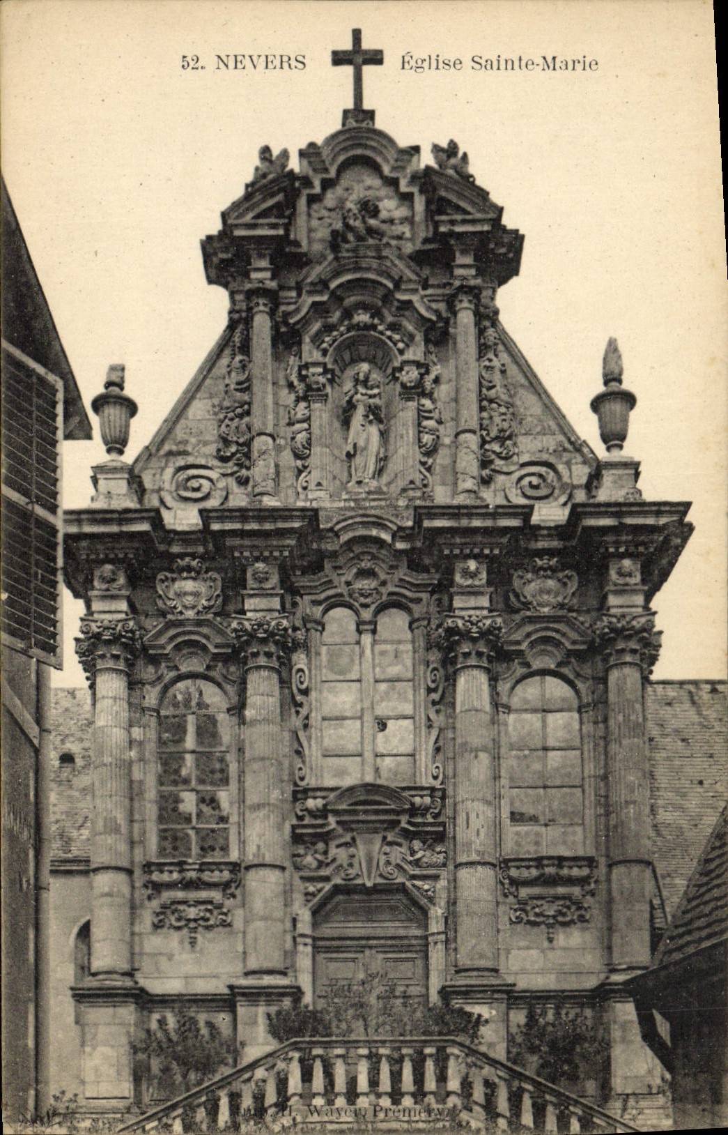 Iglesia Sainte Marie de Nevers de la POSTAL de la VENDIMIA