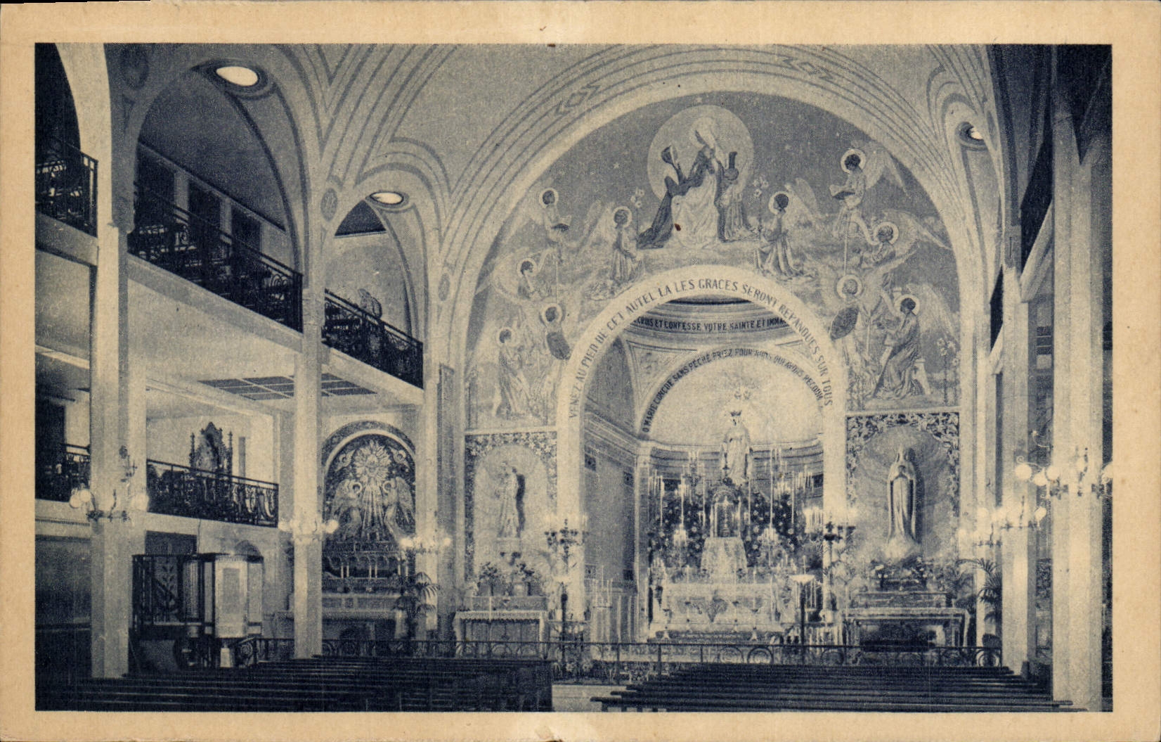 VINTAGE POSTCARD Vault Of the Girls Of Charity the Vault Of the Appearances Seen of three quarters