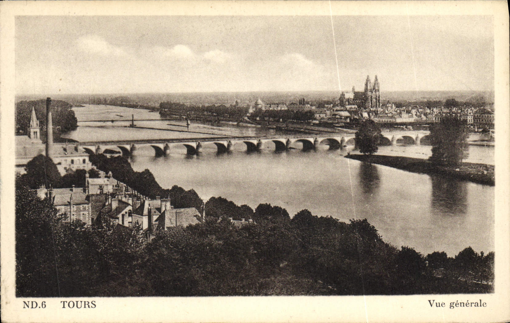 CPA Tours Vue Generale