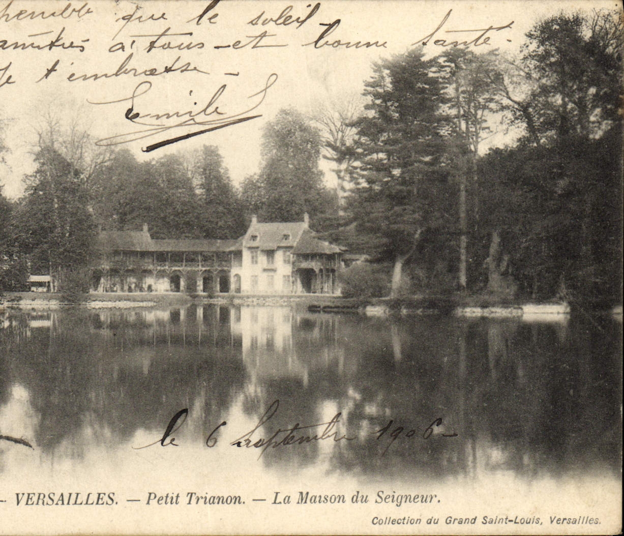 CPA Versailles Petit Trianon La Maison Du Seigneur