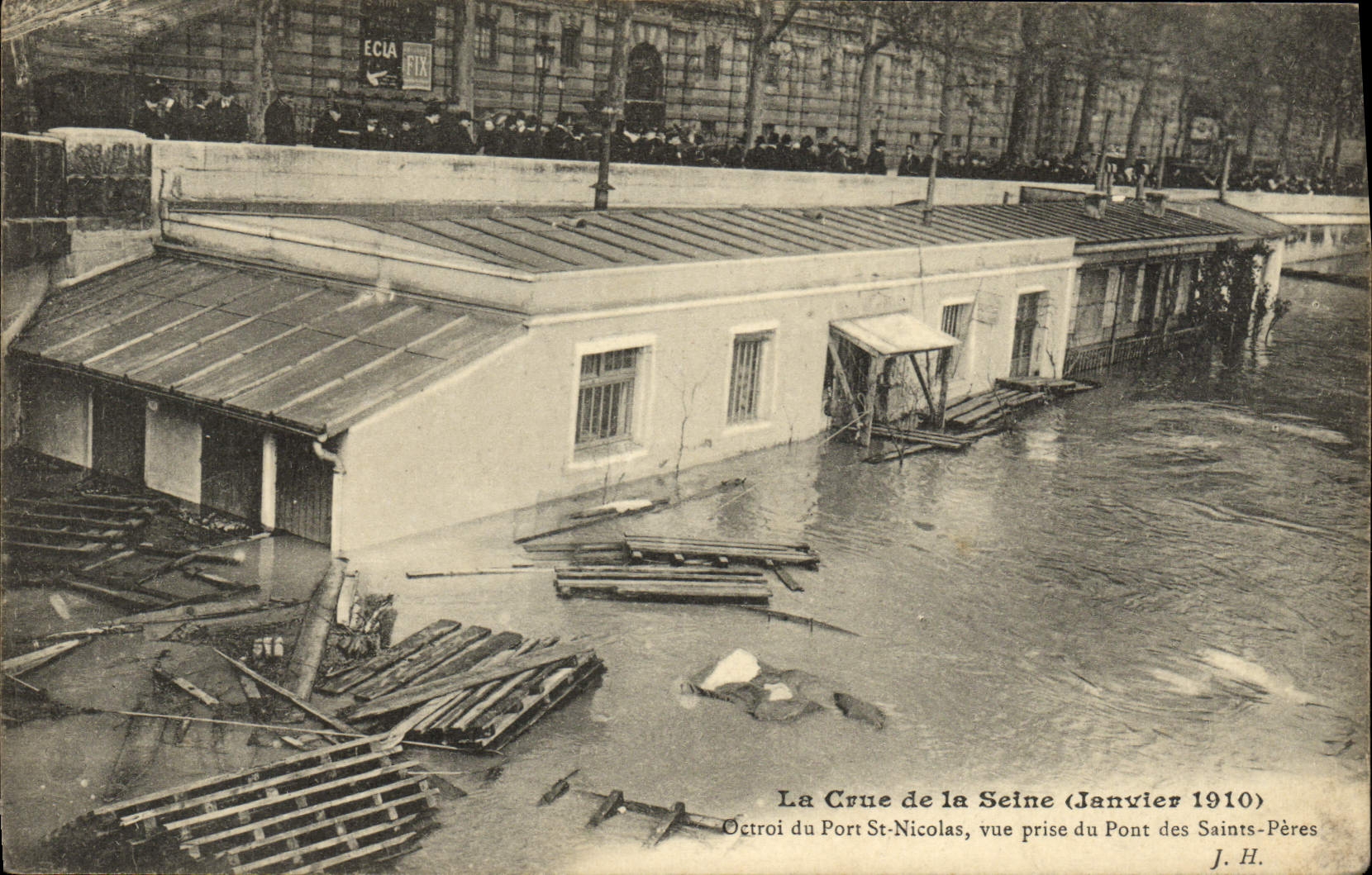 CPA La Crue De la Seine Du Port St Nicolas Vue Prise Du Pont Des Saints Peres