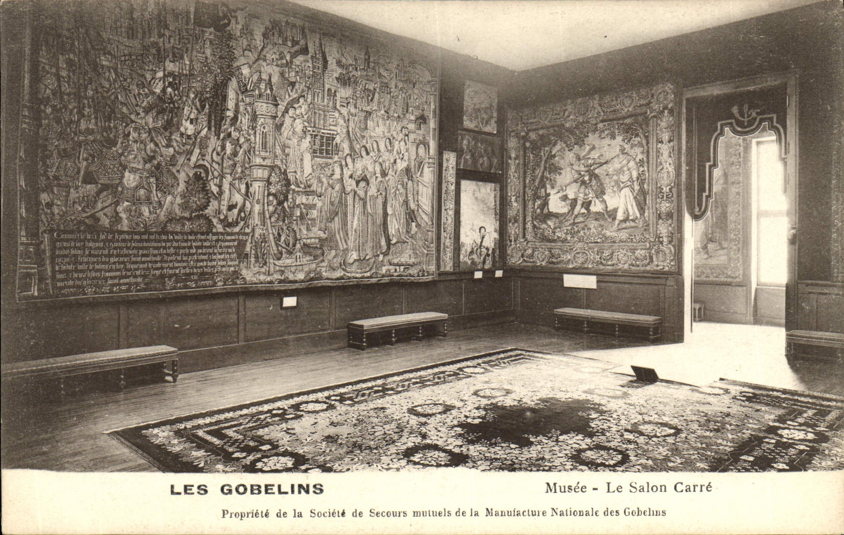 VINTAGE POSTCARD the Goblins Museum the Living room Squares Paris