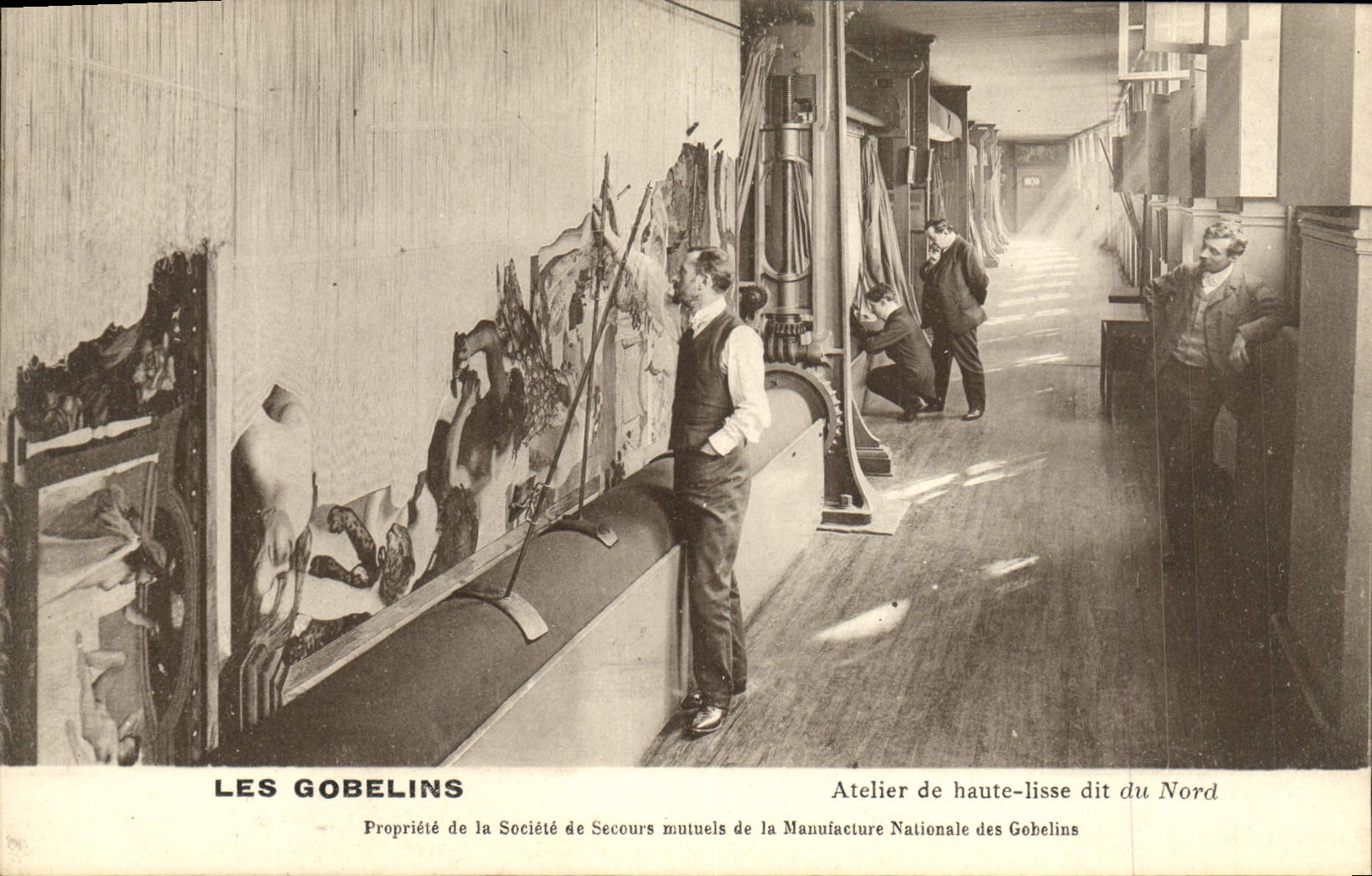 POSTAL de la VENDIMIA el taller de los Goblins del alto larguero conocido en fecha el museo del norte de París