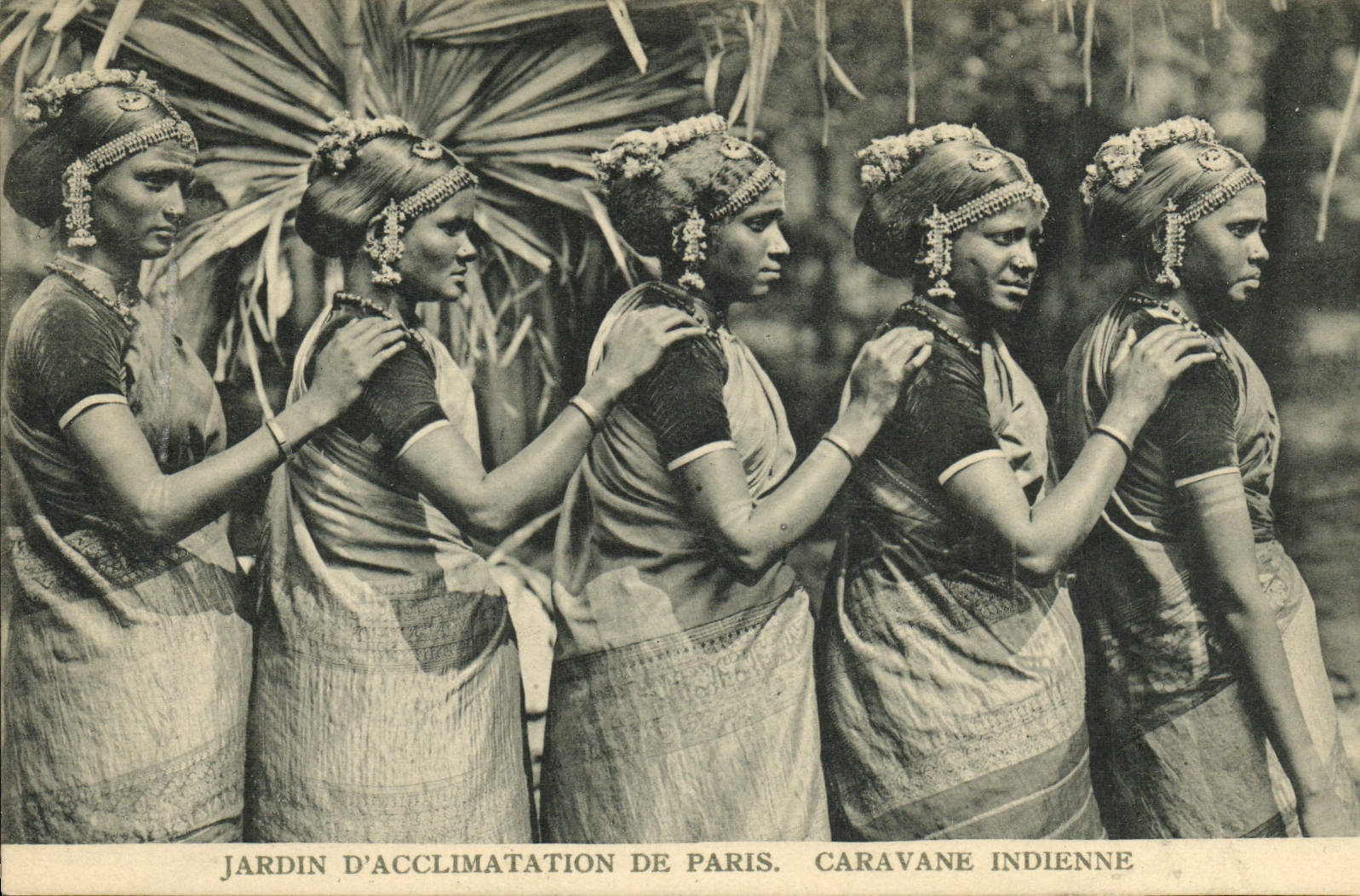 CPA Jardin D'Acclimatation De Paris Caravane Indienne