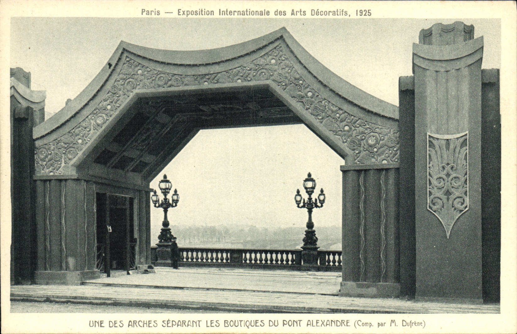Exposición internacional de París de la POSTAL de la VENDIMIA de los artes decorativos uno de los arcos que separan las tiendas del puente Alejandro