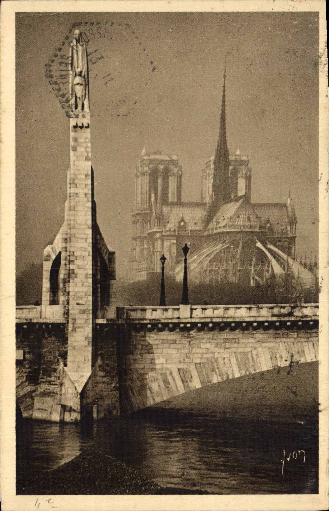VINTAGE POSTCARD Paris While Strolling Notre Dame And Statue Of co. Genevieve