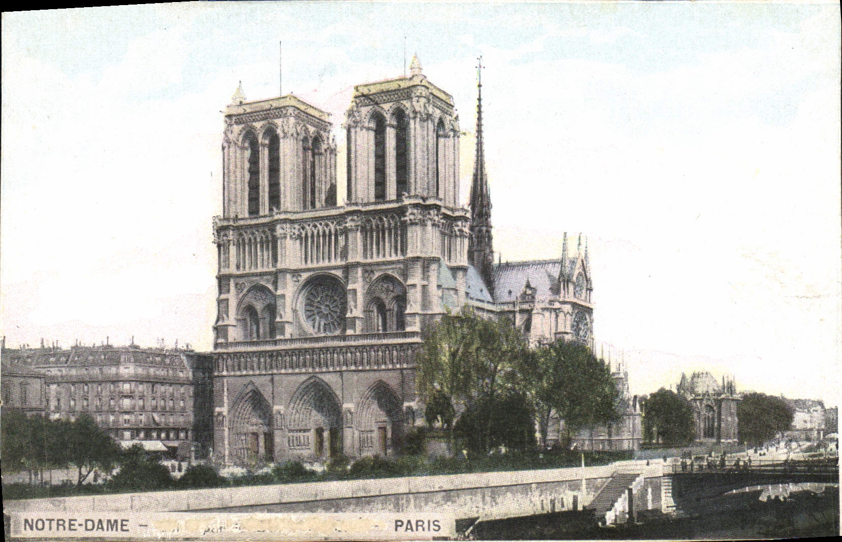 CPA Notre Dame Paris