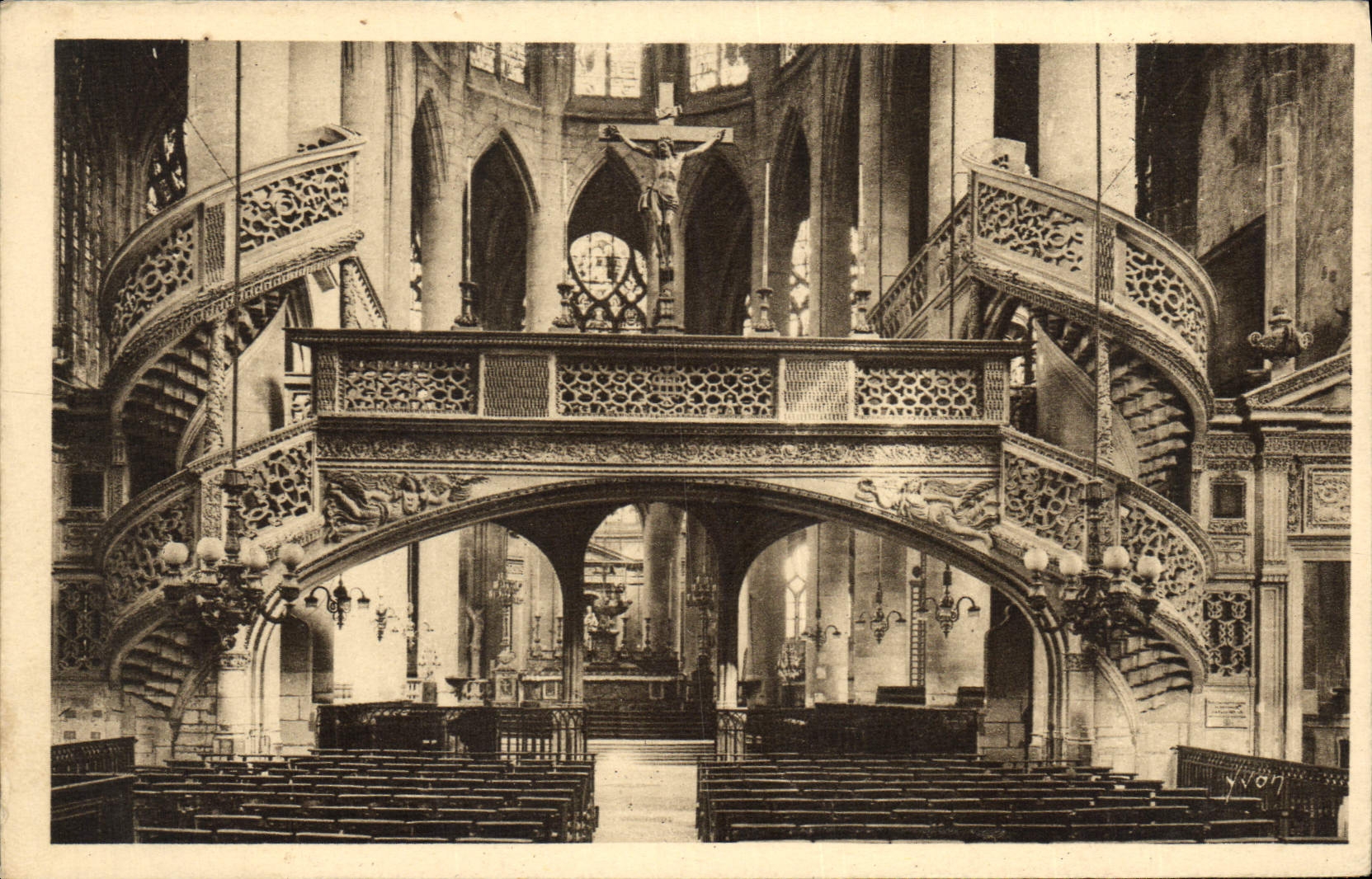 CPA Paris Eglise St Etienne Du Mont Le Jube