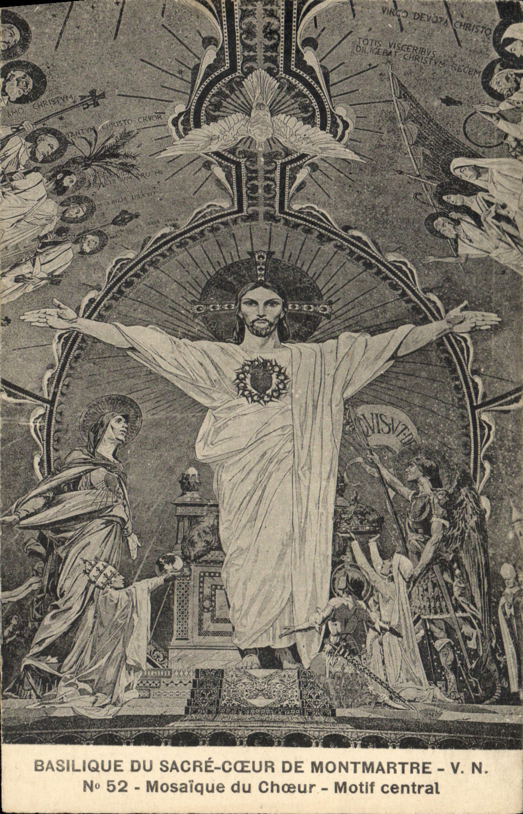 VINTAGE POSTCARD Basilica Of Sacring Mosaic Heart De Montmartre Of the Chorus central Reason