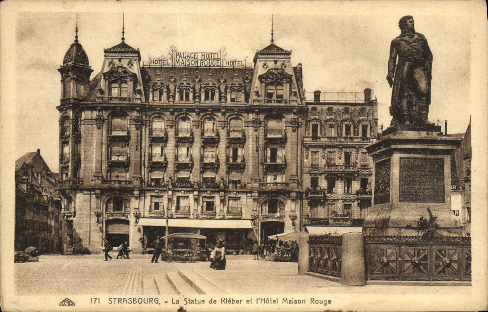 VINTAGE POSTCARD Strasbourg the Statue De Kleber And the Red Hotel House