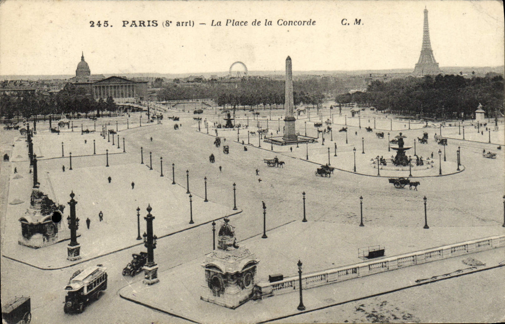 CPA Paris La Place De La Concorde Tour Eiffel