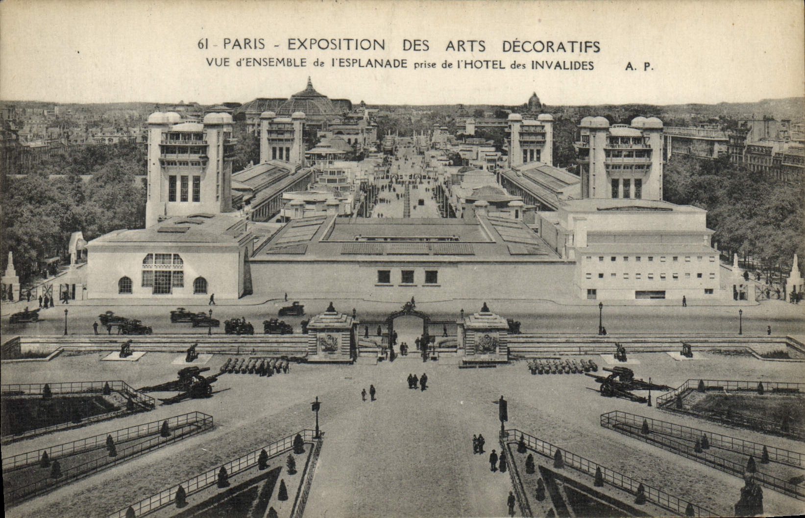 CPA Paris Exposition Internationale Des Arts Decoratifs PariVue d'Ensemble De l'Esplanade Prise De l'Hotel Des Invalides