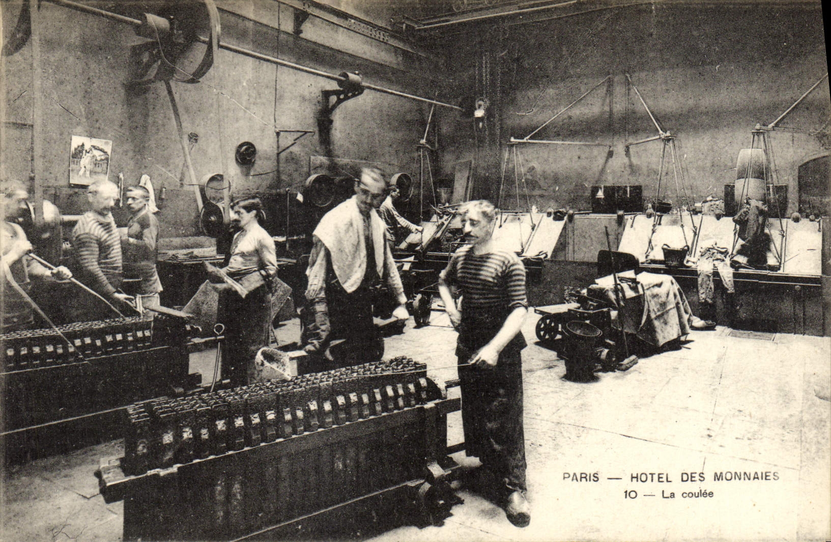 CPA Paris Hotel Des Monnaies La Coulee